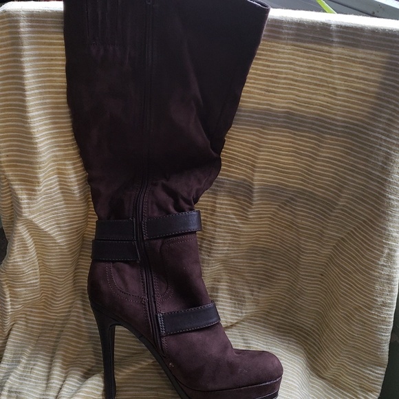 Microsuede platform boot - Picture 4 of 4